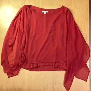 Flowy NEW YORK & COMPANY top. Size L.